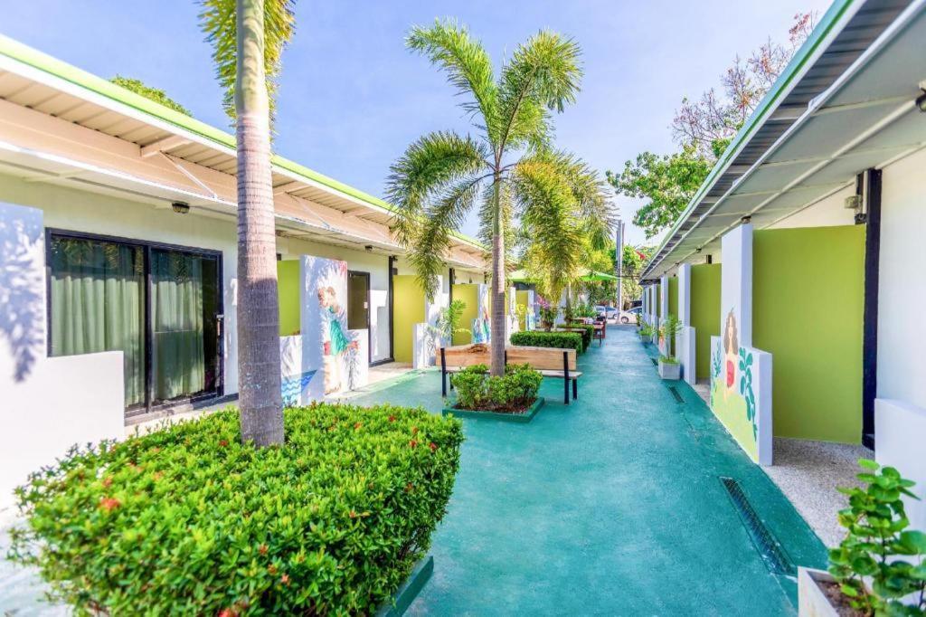 Oyo 450 Rawai Studios Resort Ngoại thất bức ảnh
