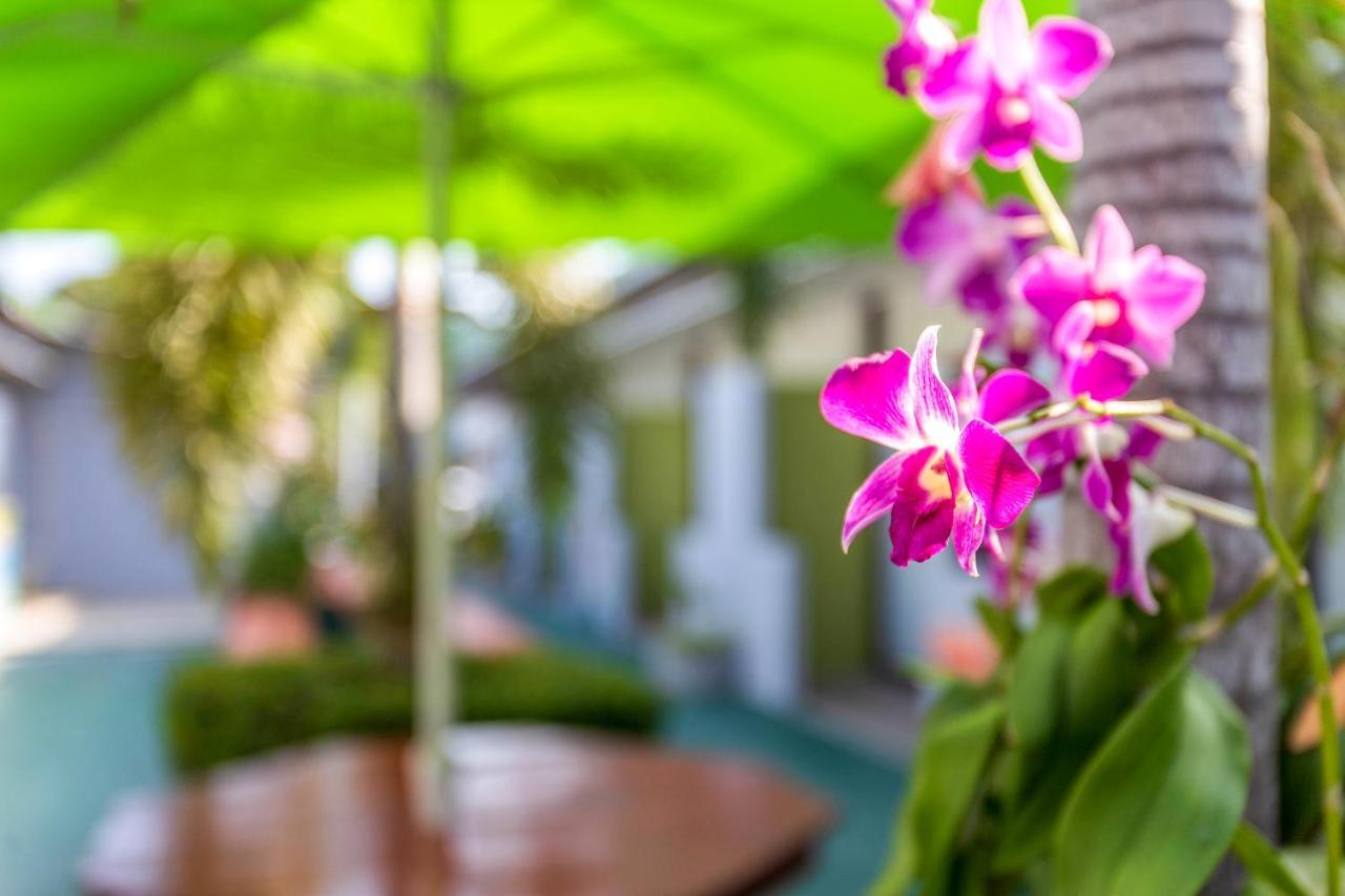 Oyo 450 Rawai Studios Resort Ngoại thất bức ảnh